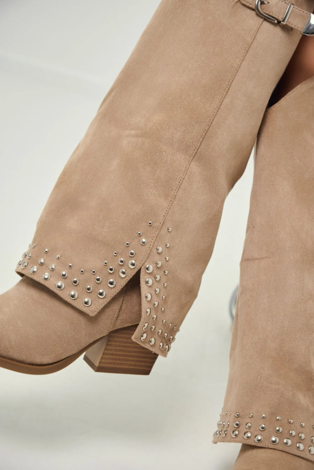 Topu Suede Boots with Studs